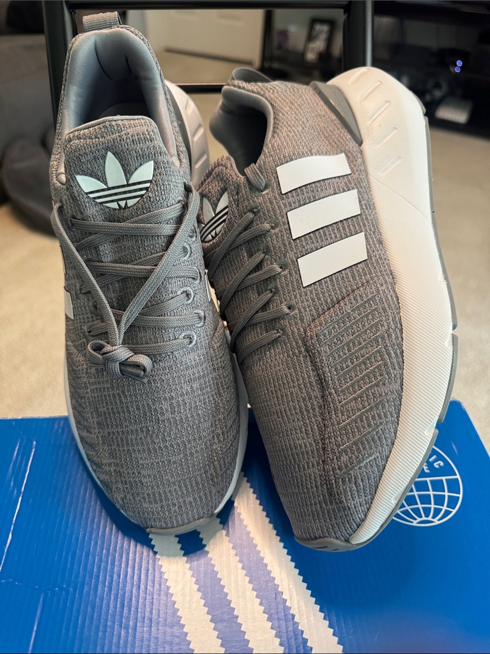 adidas Men’s Grey Knit Sneakers with White Stripes